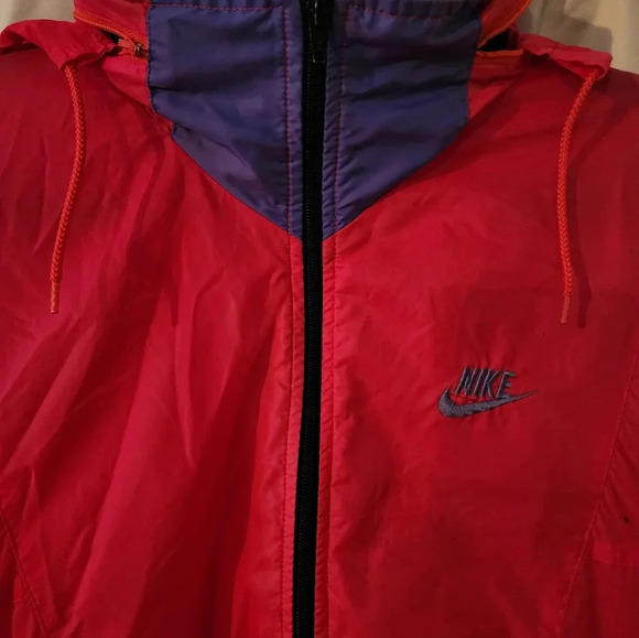 Retro Nike Windbreaker Jacket Red Black Full Zip Vintage 90s Tracksuit Style - Picture 10 of 10